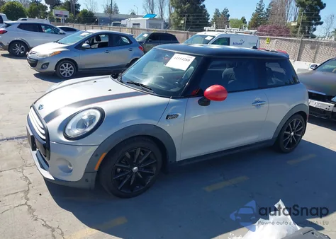 2015 Mini Hardtop Cooper z USA, uszkodzony, nr VIN WMWXM5C58F3A96829